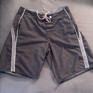 Men’s Element Black Board Shorts Size 32